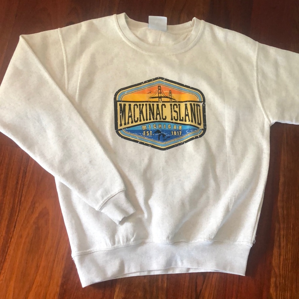 New Mackinac island large crewneck sweatshirt off white